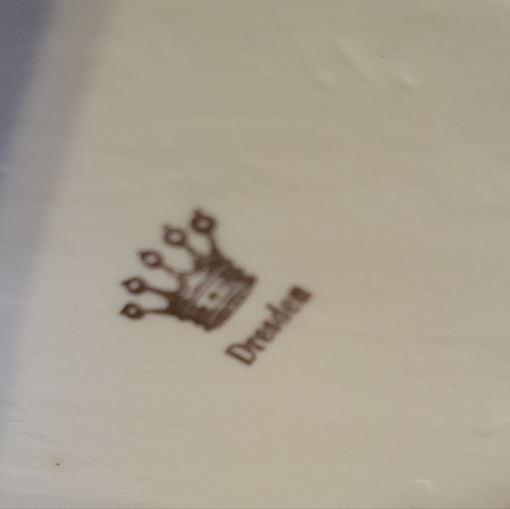 VINTAGE Dresden Porcelain Swan Set with Rosettes - Picture 2 of 4